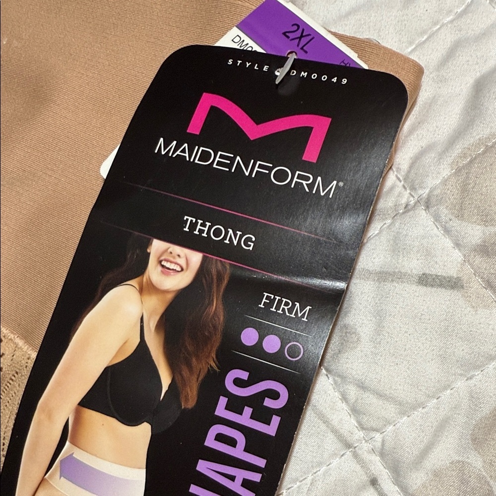 Maidenform Tan Shaping Panties with Lace Detail - Picture 2 of 6